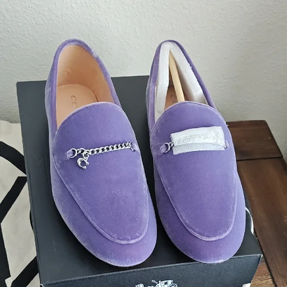 Coach - Hanna Velvet Loafers - Picture 1 of 8